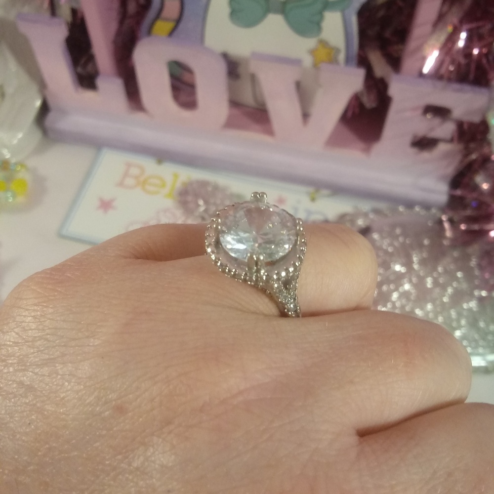 White topaz princess cut .925 silver ring stamped